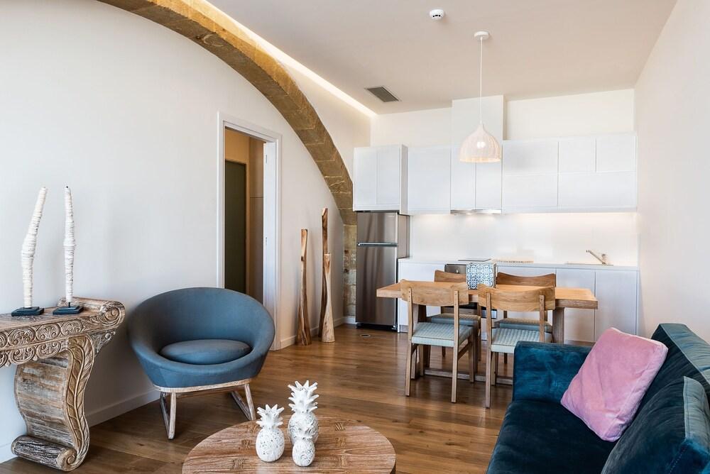 Avra Apartments Kolymbari Harbour Kültér fotó